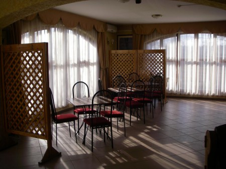 Kávézó